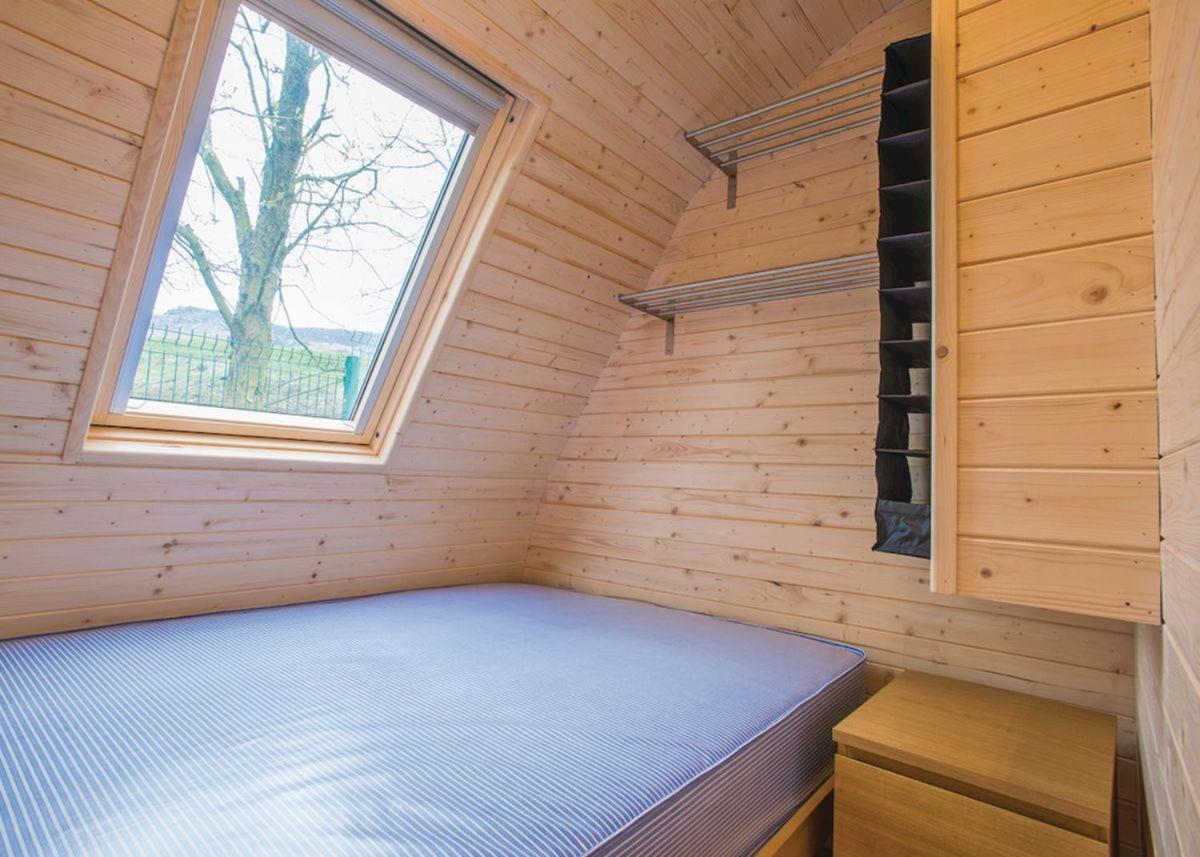 Отель Dovestone Holiday Park Greenfield  Экстерьер фото